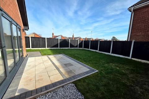 2 bedroom detached bungalow for sale, Worcester Avenue, Mansfield Woodhouse, NG19