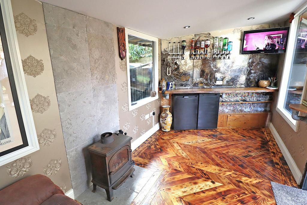 Pub
