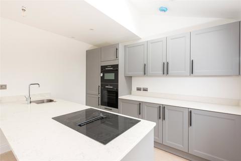 undefined, Black Horse Lodge, Oakridge Park, Milton Keynes, Buckinghamshire, MK14
