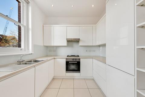 3 bedroom flat to rent, Chesterford Gardens, Hampstead, London