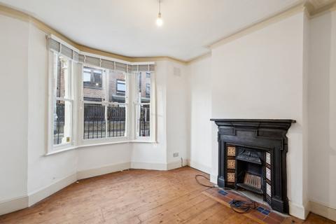 4 bedroom house to rent, Musjid Road, London