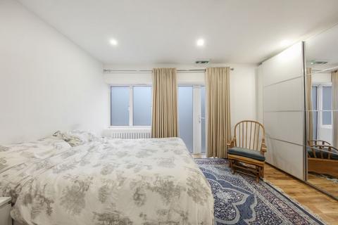 2 bedroom flat to rent, Warner House, Abercorn Place, St John's Wood, London