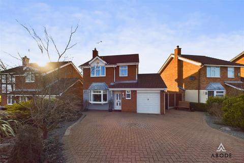 3 bedroom detached house for sale, Orchid Close, Stapenhill DE15