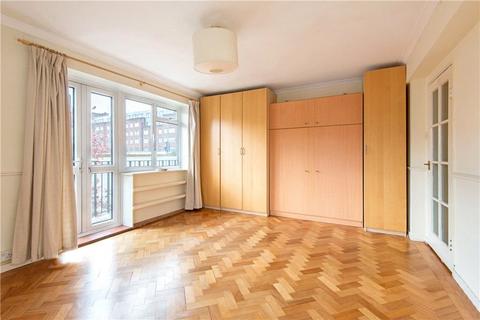 Studio to rent, Reynolds House, Wellington Road, St John's Wood, London