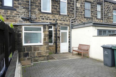 3 bedroom terraced house to rent, East Parade, Ilkley LS29