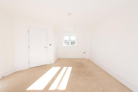undefined, Black Horse Lodge, Oakridge Park, Milton Keynes, Buckinghamshire, MK14