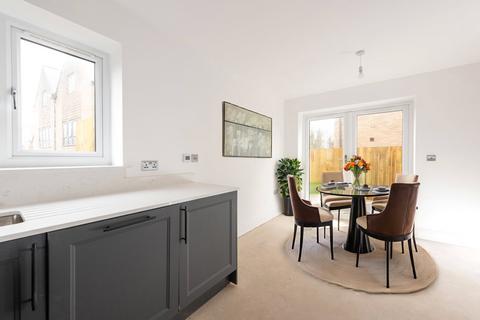 undefined, Black Horse Lodge, Oakridge Park, Milton Keynes, Buckinghamshire, MK14