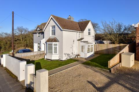 2 bedroom semi-detached house for sale, Fairlee Road, Newport PO30