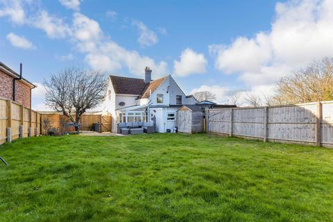 2 bedroom semi-detached house for sale, Fairlee Road, Newport PO30