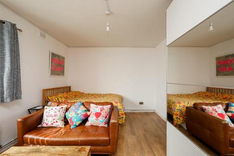 Studio for sale, Rosebank Way, London