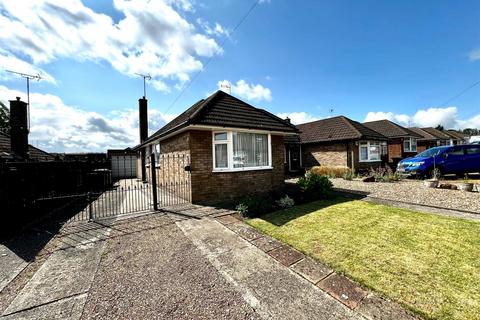 3 bedroom semi-detached house for sale, Ridgeway Avenue, Dunstable