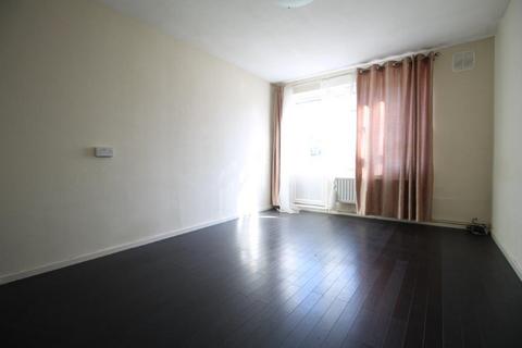 1 bedroom flat to rent, Cowings Mead, Northolt UB5