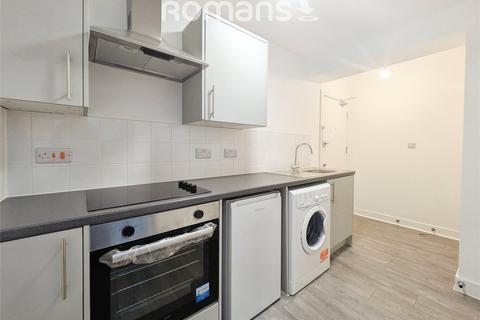 1 bedroom flat to rent, Castle Street, High Wycombe, Buckinghamshire, HP13