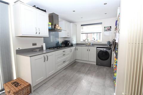 3 bedroom semi-detached house for sale, Cross Gates Lane, West Yorkshire LS15