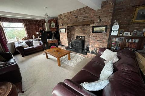undefined, Fox Covert Lane, Picton, Chester, Cheshire, CH2