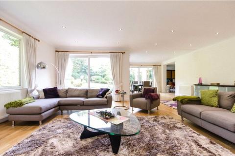 undefined, Coombe Ridings, Kingston Hill