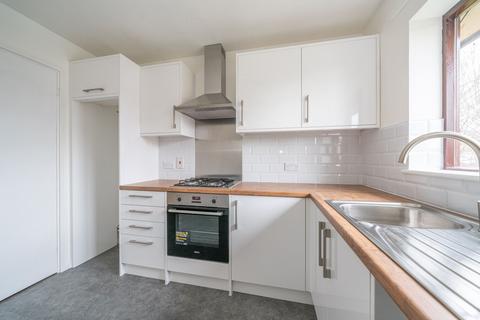 2 bedroom flat for sale, Edward Amey Close, Watford, WD25