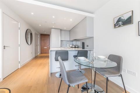 Studio for sale, Hampton Tower, London E14