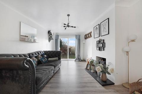 2 Ailsa Mews, Rochester, ME1 3HA