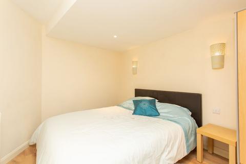 2 bedroom apartment for sale, High Street, Whitstable, CT5