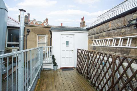 2 bedroom apartment for sale, High Street, Whitstable, CT5