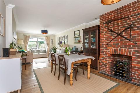 3 bedroom semi-detached house for sale, Vale Road, Winchester, SO23