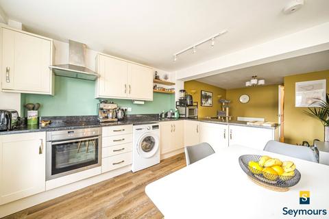 2 bedroom flat for sale, Quarry Street, Guildford GU1