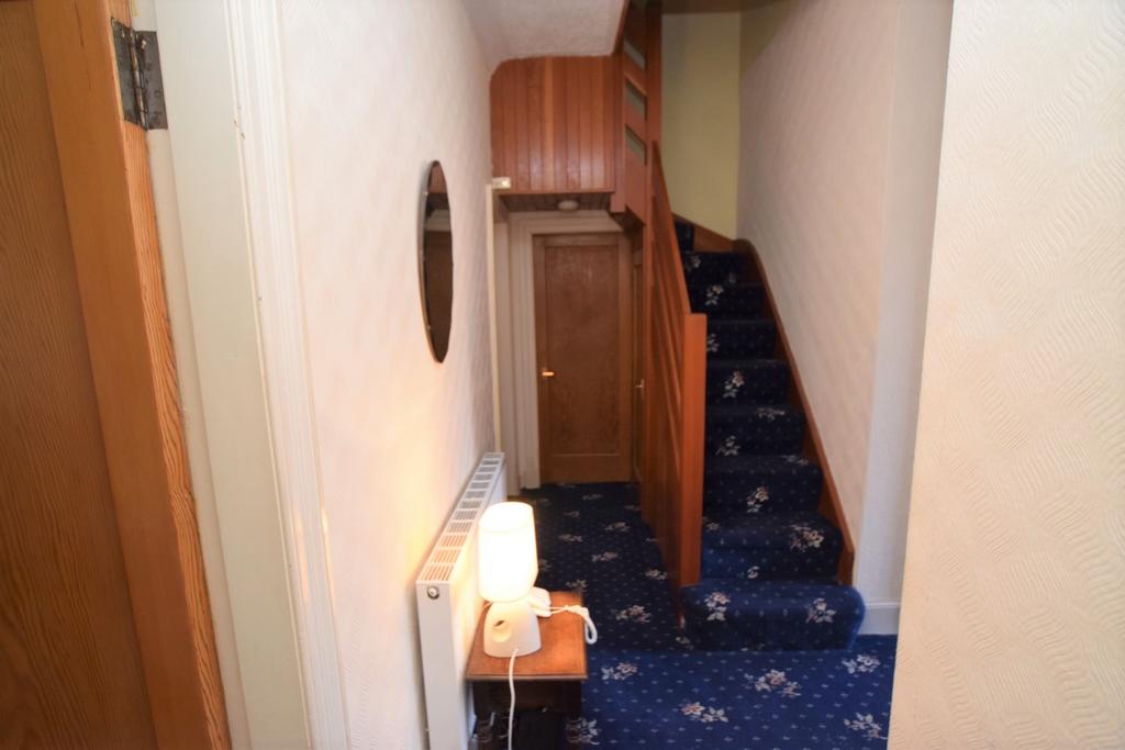 41 Albert Road, Dumfries, DG2 9 DN - Grieve Grierso