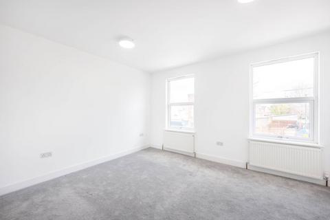 1 bedroom flat to rent, Graham Road, Harrow Weald, Harrow, HA3