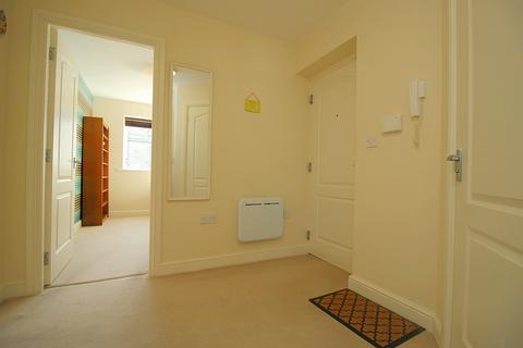 2 bedroom flat for sale, Acre Court, Wibsey, Bradford, BD6