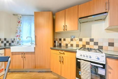 2 bedroom flat for sale, North Gower Street, Euston, London, NW1