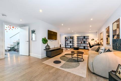 3 bedroom house for sale, Whittlebury Mews East, Primrose Hill, London, NW1