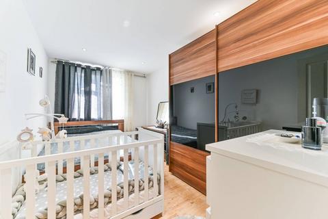 1 bedroom flat for sale, Albert Road, South Norwood, London, SE25