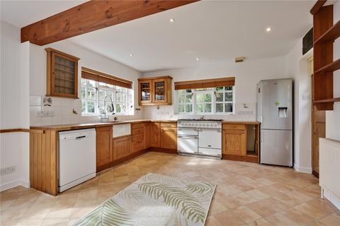 4 bedroom detached house to rent, Smithfield Lane, Headley Down, Bordon, Hampshire, GU35