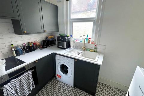 Studio to rent, Highfield Road, Bognor Regis, West Sussex