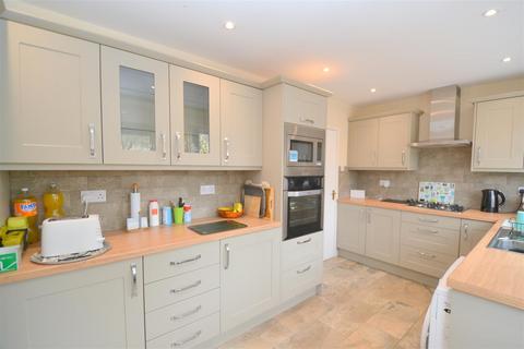 2 bedroom detached bungalow for sale, Farley Road, Malvern