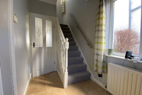 3 bedroom semi-detached house for sale, Burnside Avenue, Shelf, Halifax, HX3