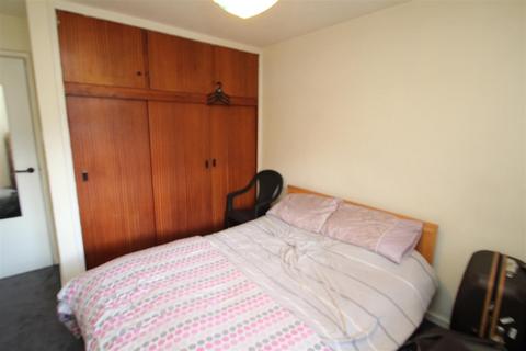 1 bedroom flat to rent, Clarendon Close, Old Town, Hemel Hempstead