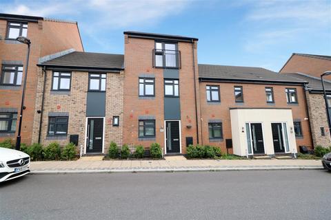 4 bedroom townhouse for sale, Norville Drive, Hanley, Stoke-On-Trent