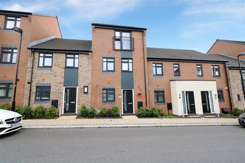 4 bedroom townhouse for sale, Norville Drive, Hanley, Stoke-On-Trent