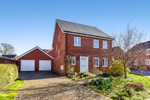 5 bedroom detached house for sale, Wyndham Drive, Romsey, Hampshire