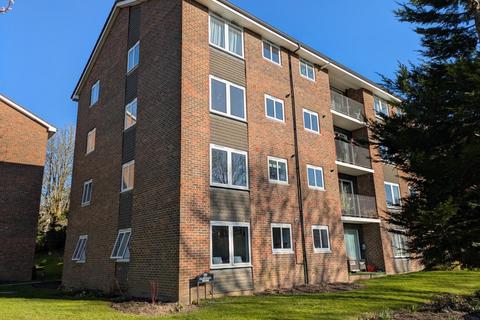 Somers Close, Reigate