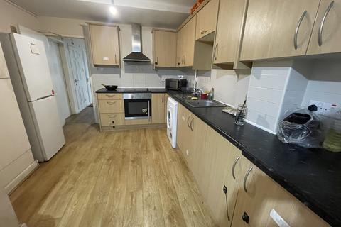 1 bedroom in a house share to rent, Chalkhill Road