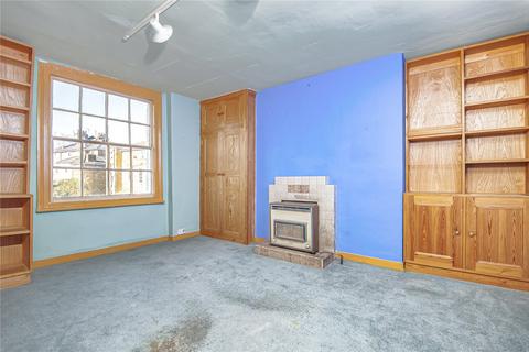 3 bedroom maisonette for sale, Merton Road, London, SW18