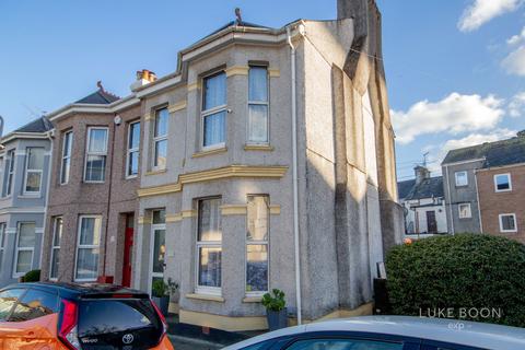 2 bedroom end of terrace house for sale, College Road, Plymouth PL2