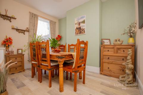 2 bedroom end of terrace house for sale, College Road, Plymouth PL2