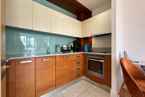 3 bedroom apartment to rent, St Williams Court, Gifford Street, Islington, London, N1