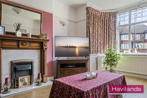 4 bedroom semi-detached house for sale, Uplands Way, London