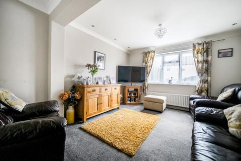 3 bedroom semi-detached house for sale, The Oval, Surrey GU7