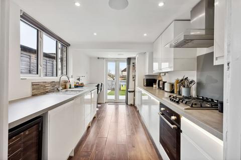 42 Frederick Road, Sutton, SM1 2HR